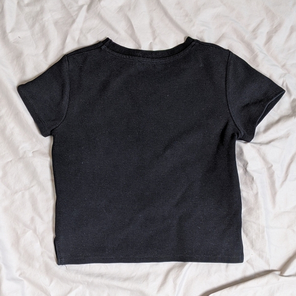 Crop Structured T-shirt Black - Picture 2 of 3